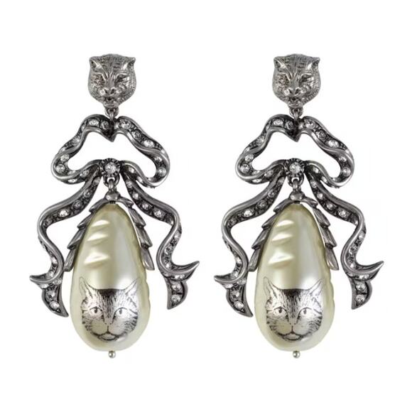 ❌❌𝑆𝑂𝐿𝐷❌❌Gucci Mystic Cat Faux Pearl - Picture 1 of 1